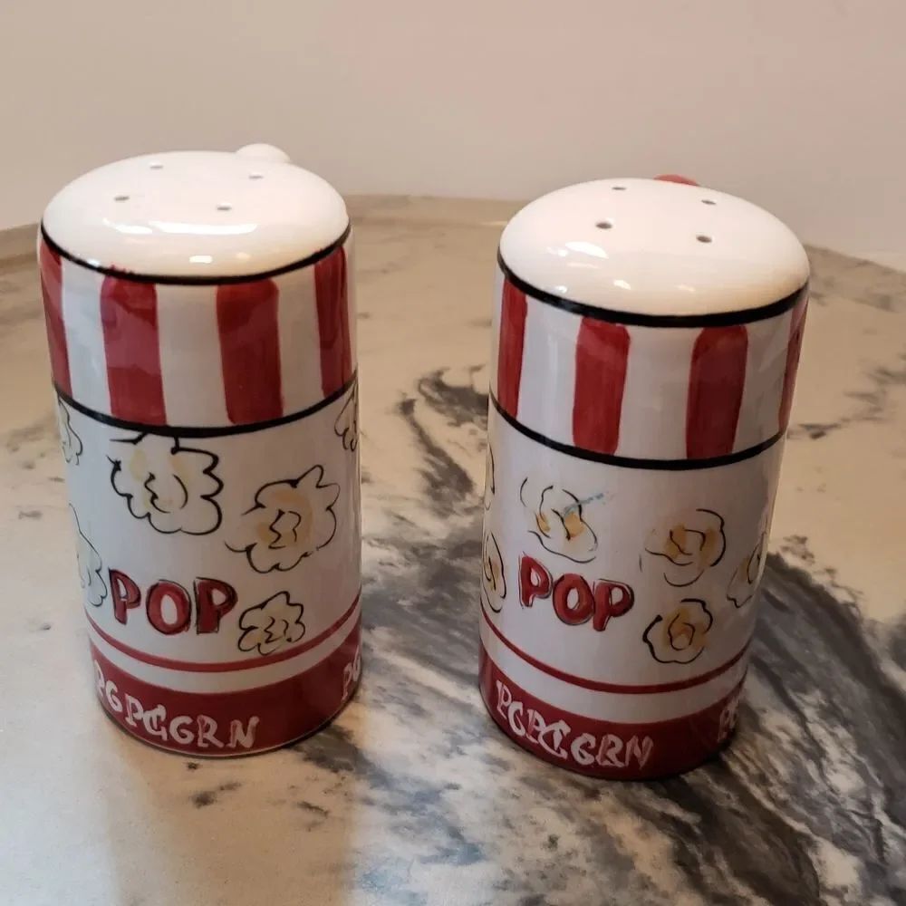 Popcorn Salt & Pepper Shaker - Picture 3 of 7